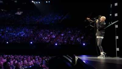 Zoom. Press zoom. Zoom. - Jo Koy: Live from the Los Angeles Forum