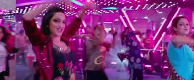 Zumba's the coolest - Good Newwz