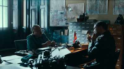 Zumkle: The shipyard
will be transferred to me. - Passport to Freedom