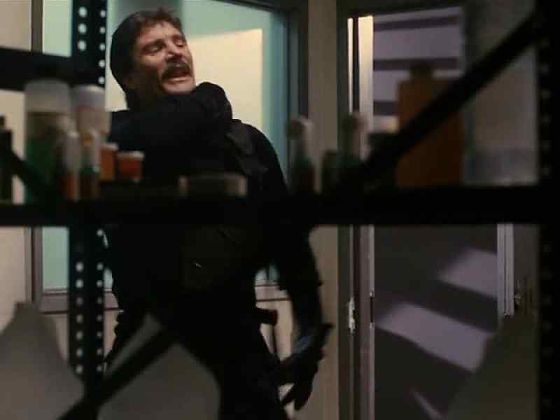 20 SECONDS. COME ON! MOVE, MOVE! MOVE IT