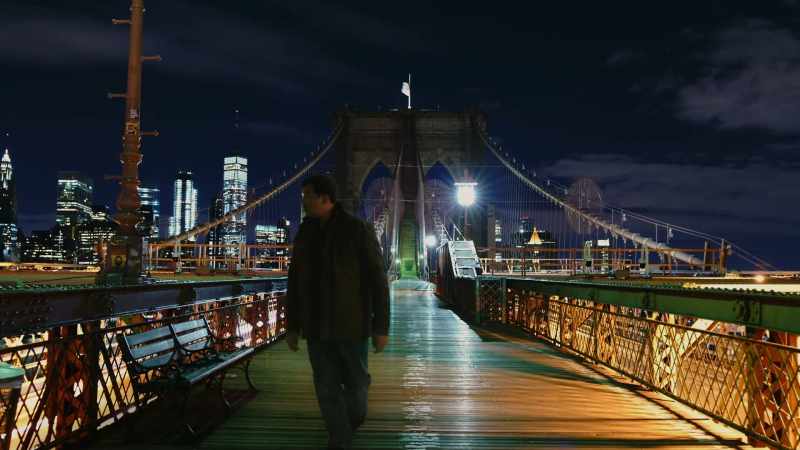 A city is like a brain: it develops from a small center