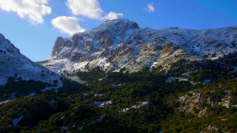 A dusting of snow coats Spain's highlands
