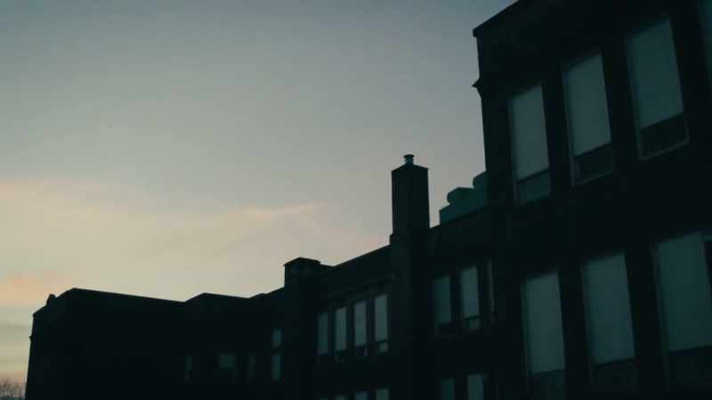 A few evenings later, Amanda returns to the old hospital