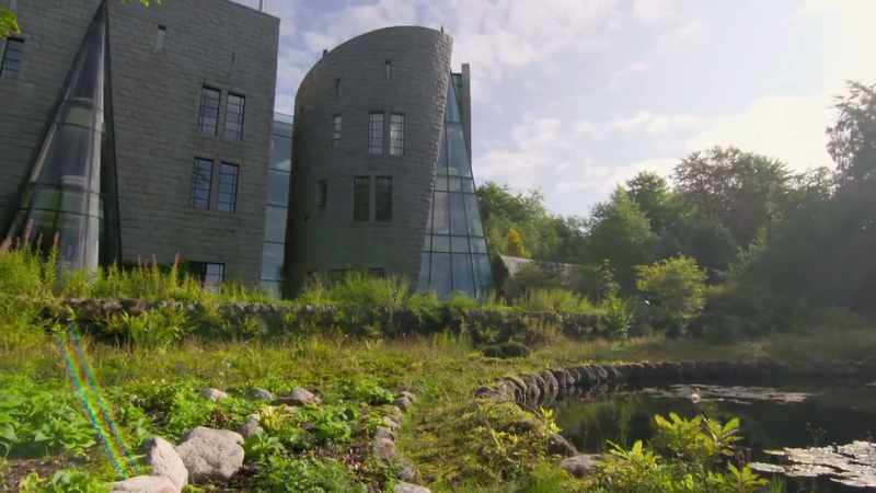A glass pyramid, as high as the Skye lighthouse, was created
