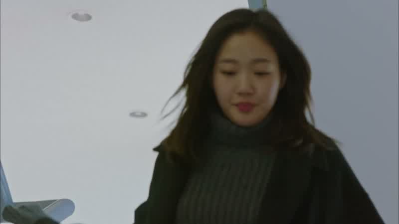 아, 조심해, 넘어지겠다 우리 엄마 친구였어?