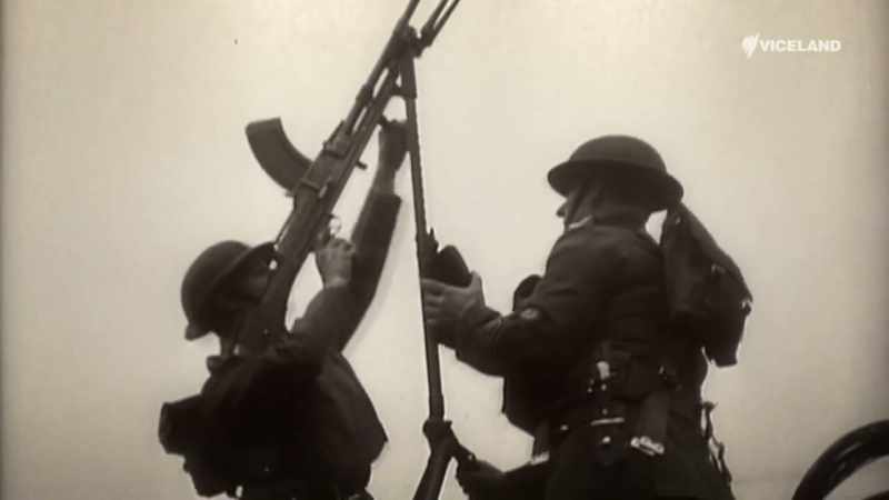 A lighter, quicker firing Lewis gun