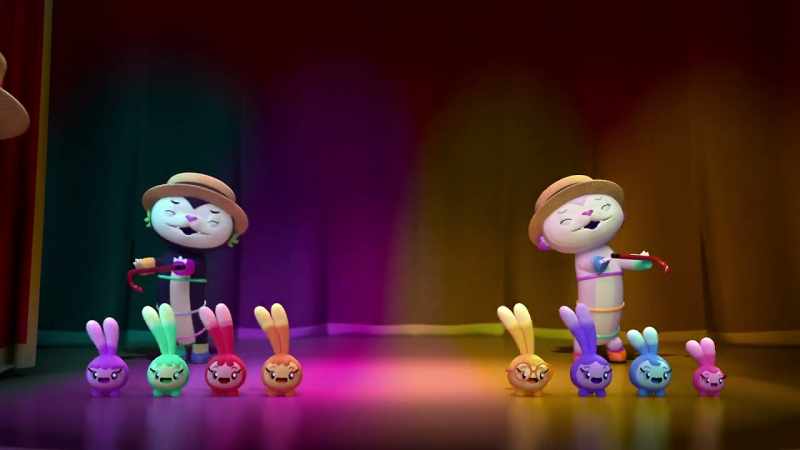�� A little dance, a little song ♪