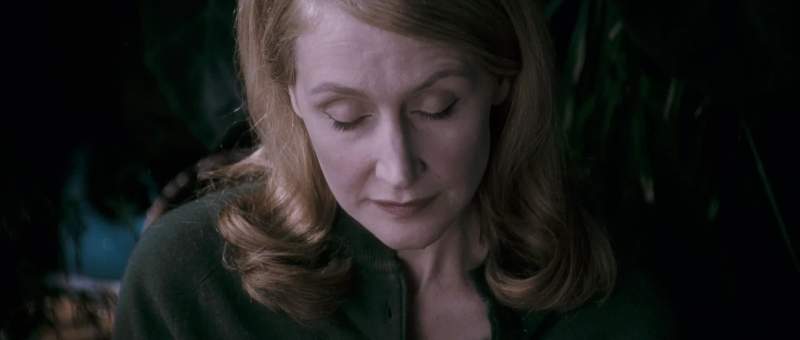 A loving mother never abandons her child