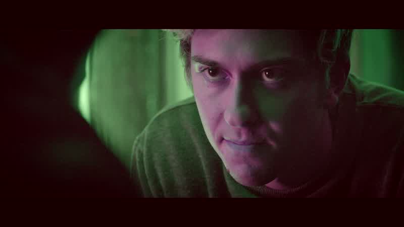 A man kills 400 peopleloud clatteringHe tells us that it's complicated that he's misunderstoodDo you think that Kira would hear his excuses or walk him off a bridge