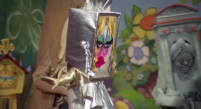 �� A rich, rich watch with time to spare ♪