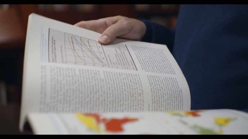 A thousand influential people have this book but never read it