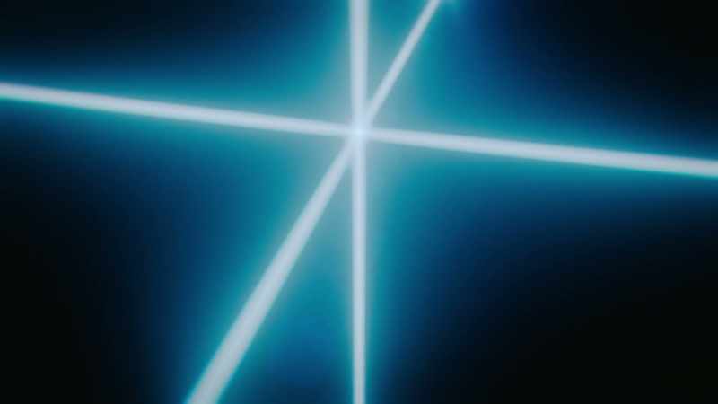 A three-dimensional lattice of laser light keeps isolated