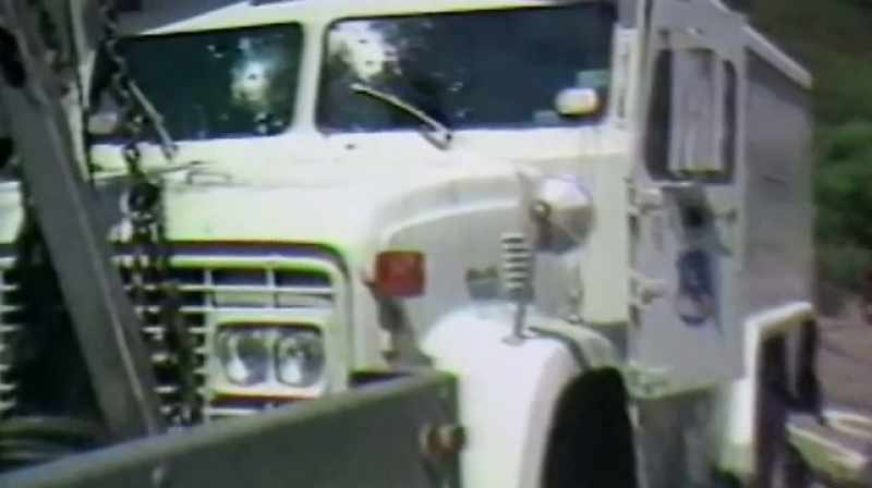 A very brazen daylight robbery right out on a highway