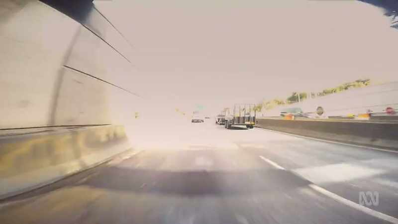 A westbound lane on the Western Distributor