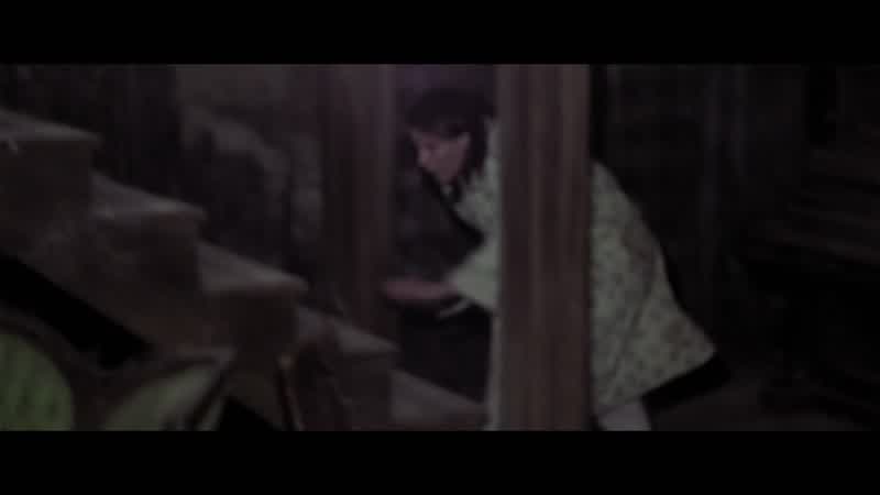 AAH! AAH! AAH! ANDREA!! HELP!!
