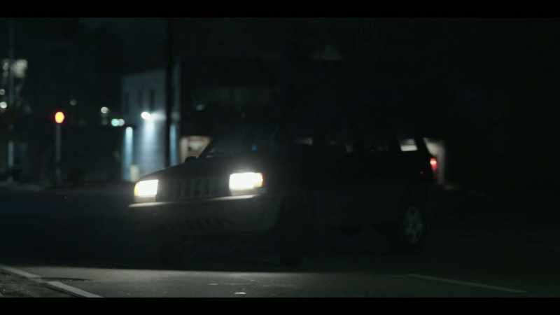 [Ace] ♪ I'm going to Krystal's ♪