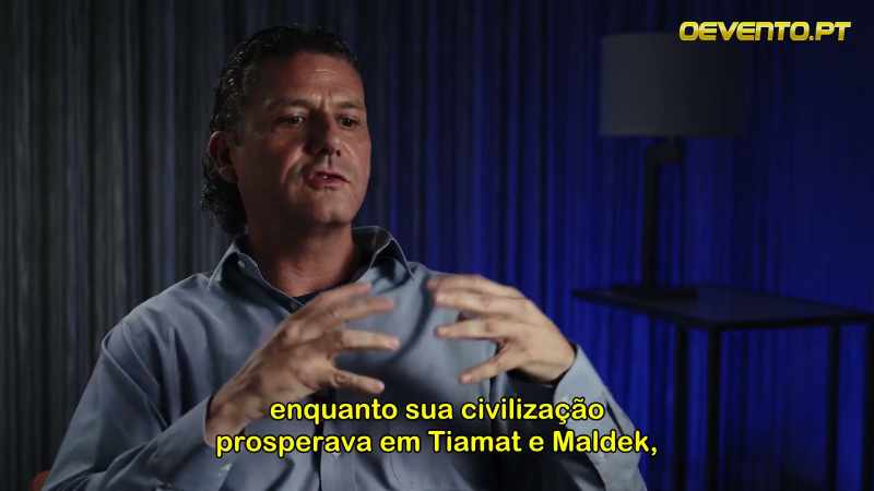 Acest grup de Pre-adamiți, în timp ce