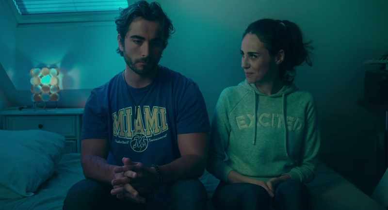 Actually, I broke up with my ex-girlfriend