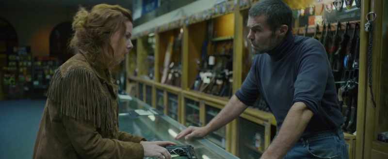Actually, I'm just gonna take this gun and just two bullets, please