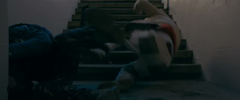 AGENT 6: Get on the ground
