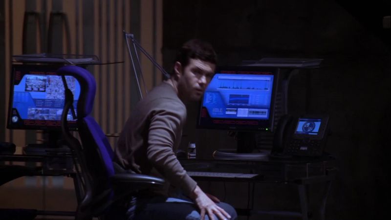 Agent Almeida, please come to station six