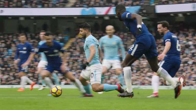 Agüero having to dig it out for Bernardo Silva