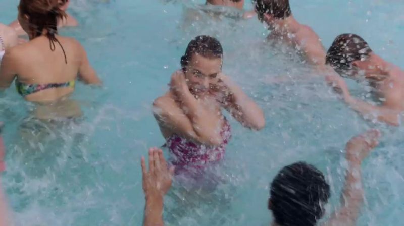 Ah! Don't splash me