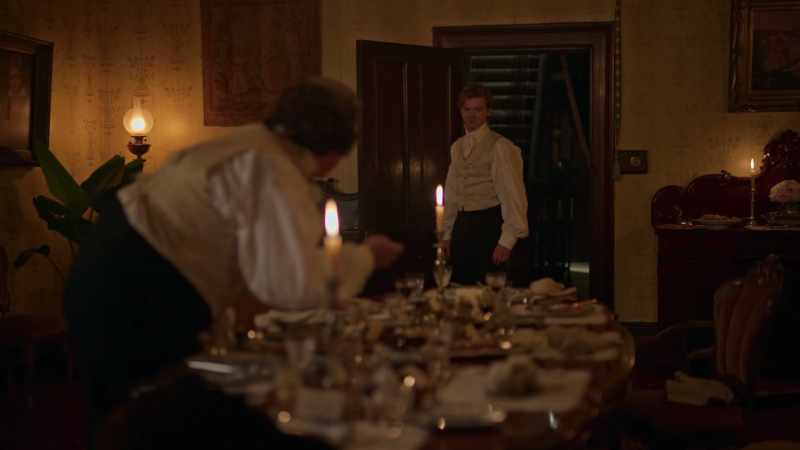 Ah. I assume we're here for the same reason. The crackling? (CHUCKLES)