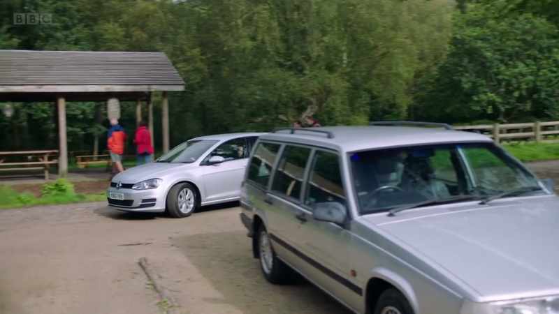 Ah, that looks like Auntie Dawn's car there