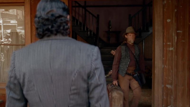Ai. A new suit?