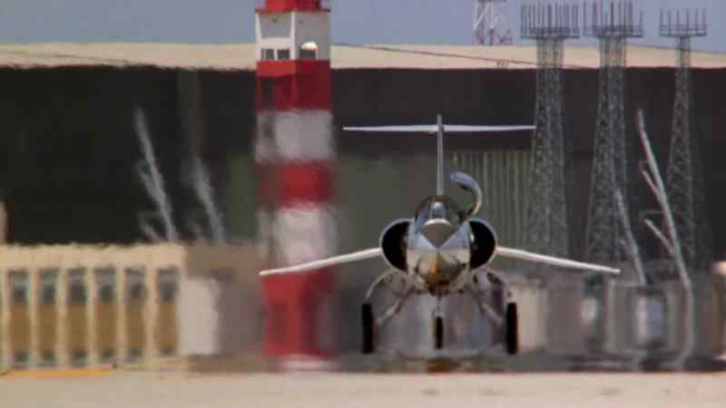 Aircraft on ramp, did you file a ﬂight plan?