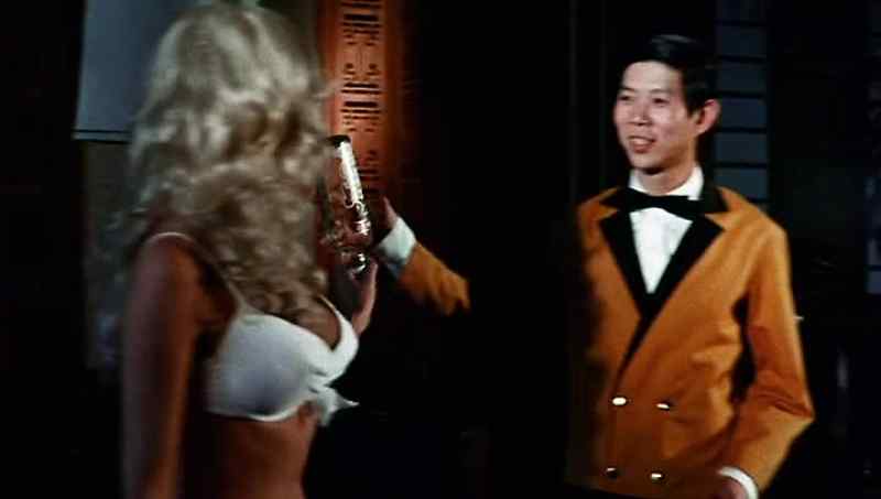 Alert, alert, escape in progress