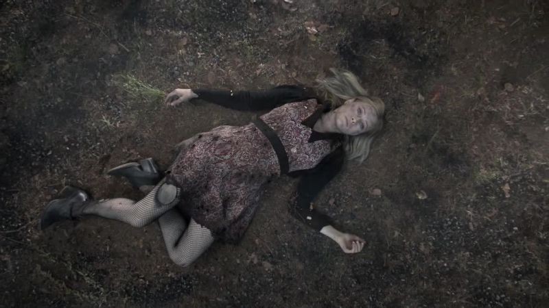 Alice. - [groaning]