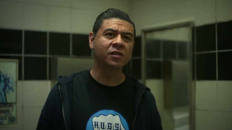 All billionaires are pigs, Julio