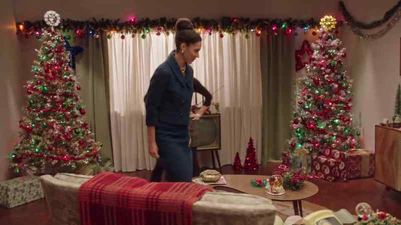 All this Christmas stuff really distracts