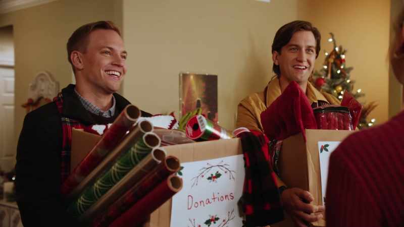 (all laughing)