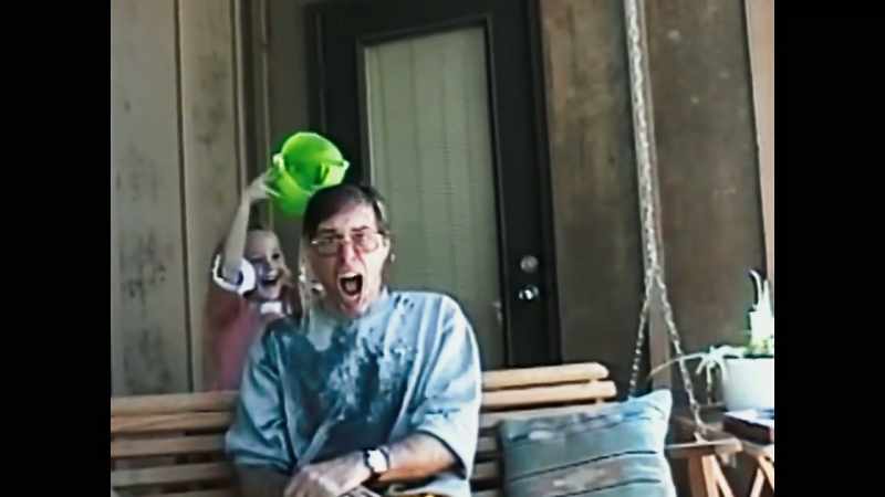 (all laughing)