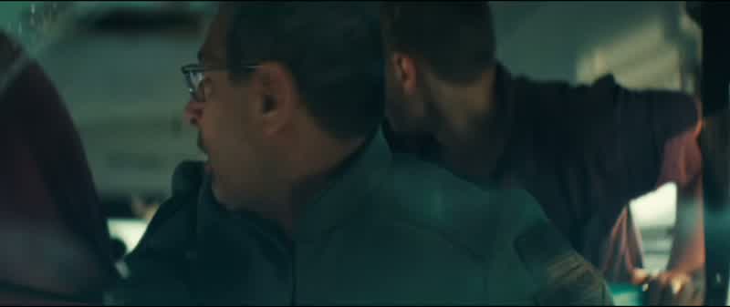 All remaining pilots, target the queen