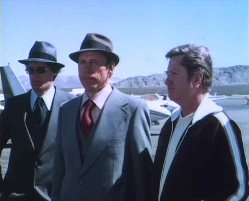 All right men Cast the Velvet Net