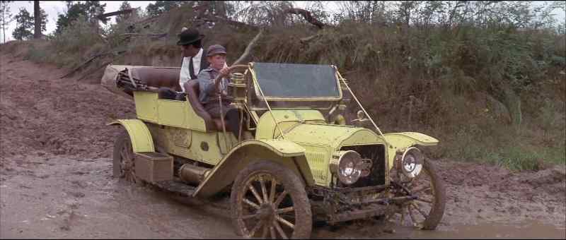 All right, now, jam her under the axle