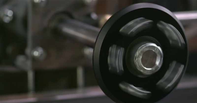All right, we've got chain clearance. Our axle is spinning