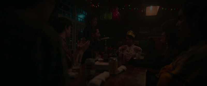 [all singing]: Happy birthday to you! Hey!