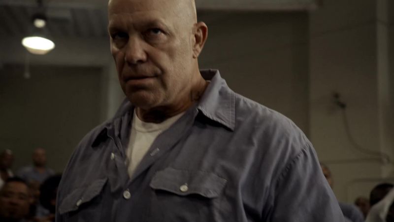 Alvarez: Sullivan, back off!