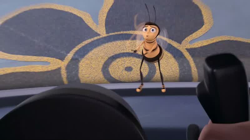 Am I koo koo kachoo or is this plane flying in an insect like pattern
