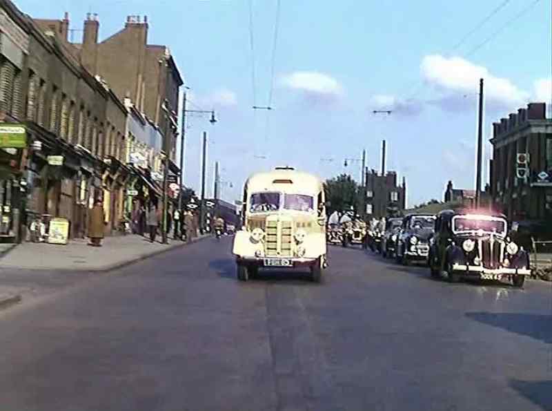 (Ambulance bell)