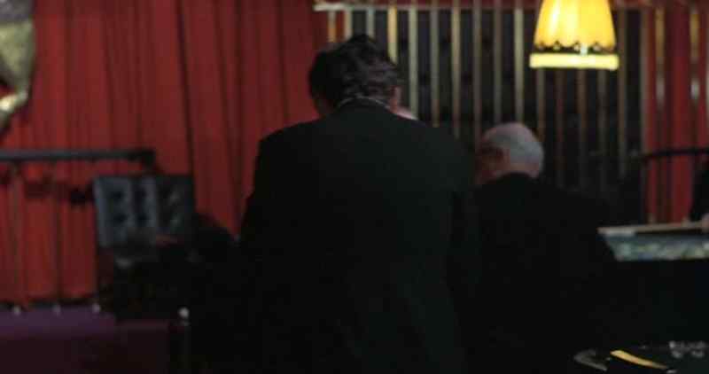 American money all right? - Yes, sir