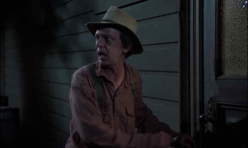 Amos? Amos! - Yeah?