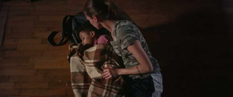 (Amy kisses)