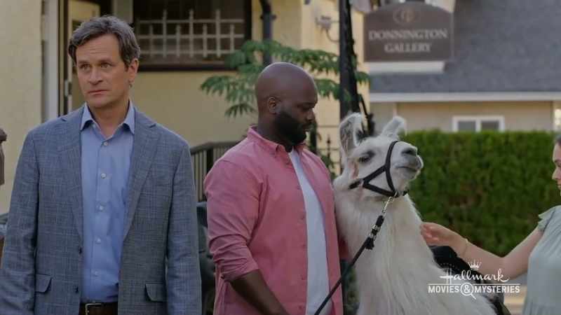 An opening-night llama? That's, uh, definitely a first