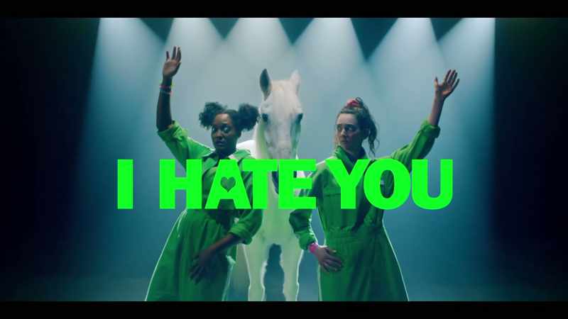 {\an2}HORSE: I hate you